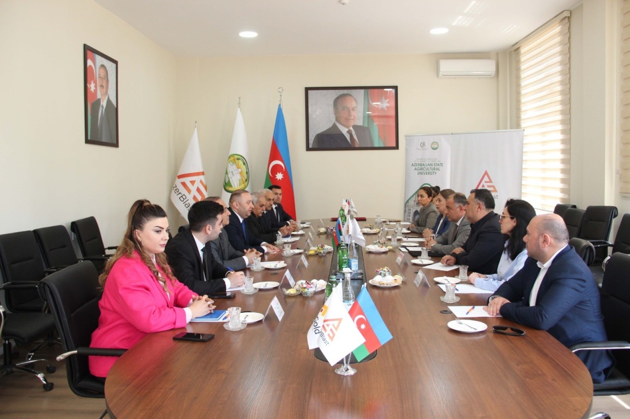 ADAU ilə “AzerBlast” arasında memorandum imzalandı - FOTOLAR